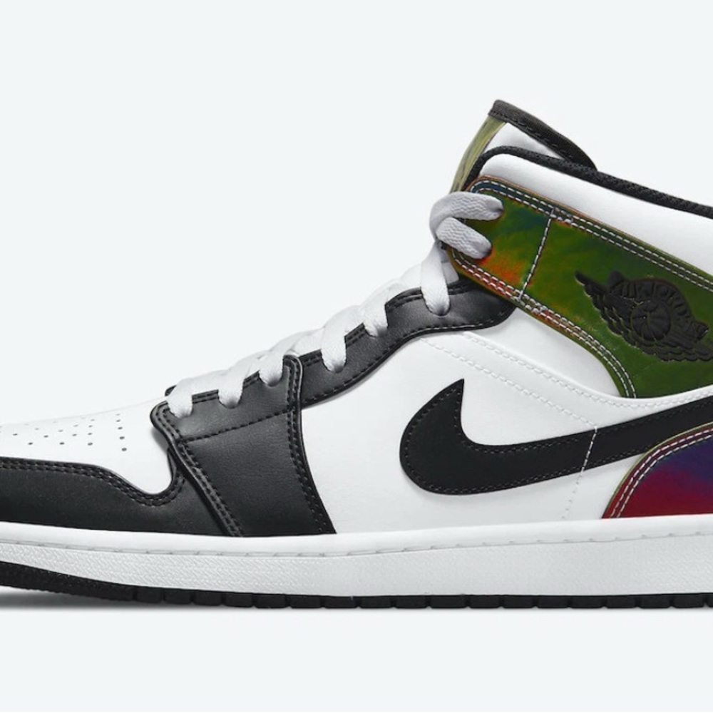 Air Jordan 1 Mid SE 'Heat Reactive' White Black toe DM7802-100 holographic